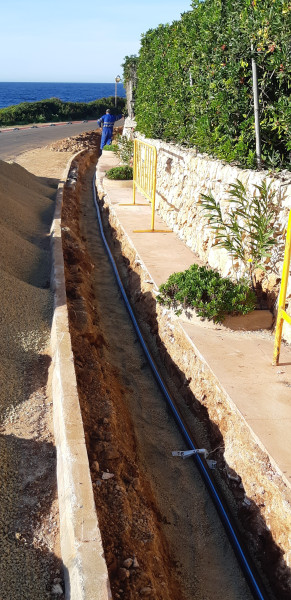 SUSTITUCIÓN DE RED DE AGUA EN S'ANFÓS BLAU I LLOP VALENT.