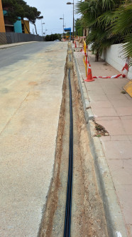 SUSTITUCIÓN RED AGUA POTABLE CALLE MESTRAL PUNTA PRIMA.